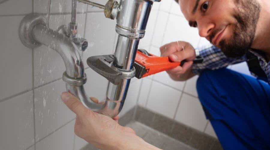 Expert burst pipe repair services in Abbot, ME